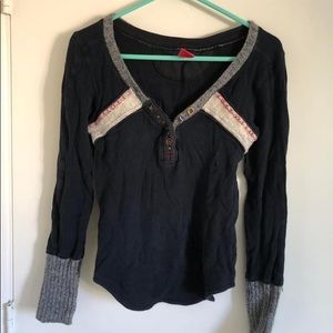 Free People Light Weight Sweater pullover shirt blue gray